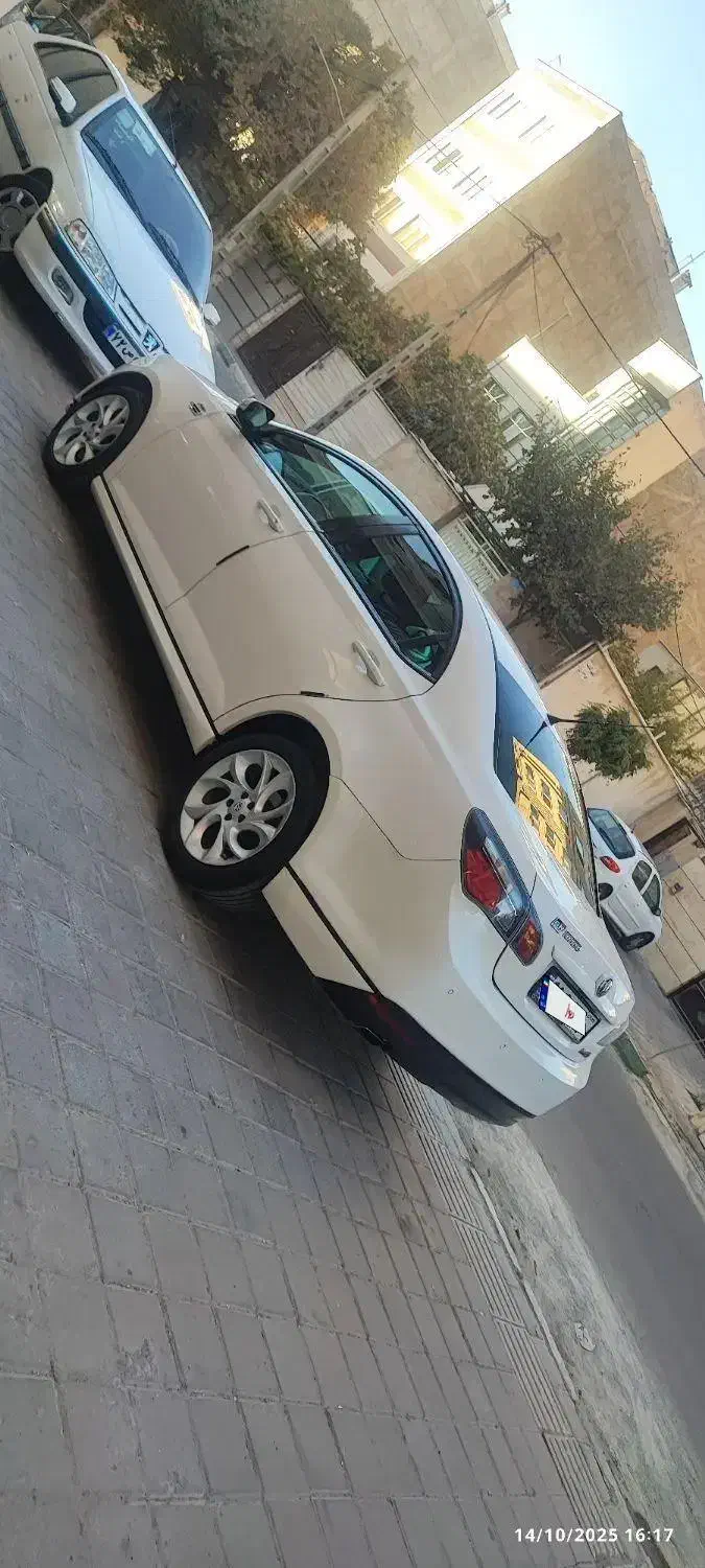 ام جی 6 مگنت 2014 بی رنگ فول آپشن کم کار|خودرو سواری و وانت|تهران, شهرک آزمایش|دیوار