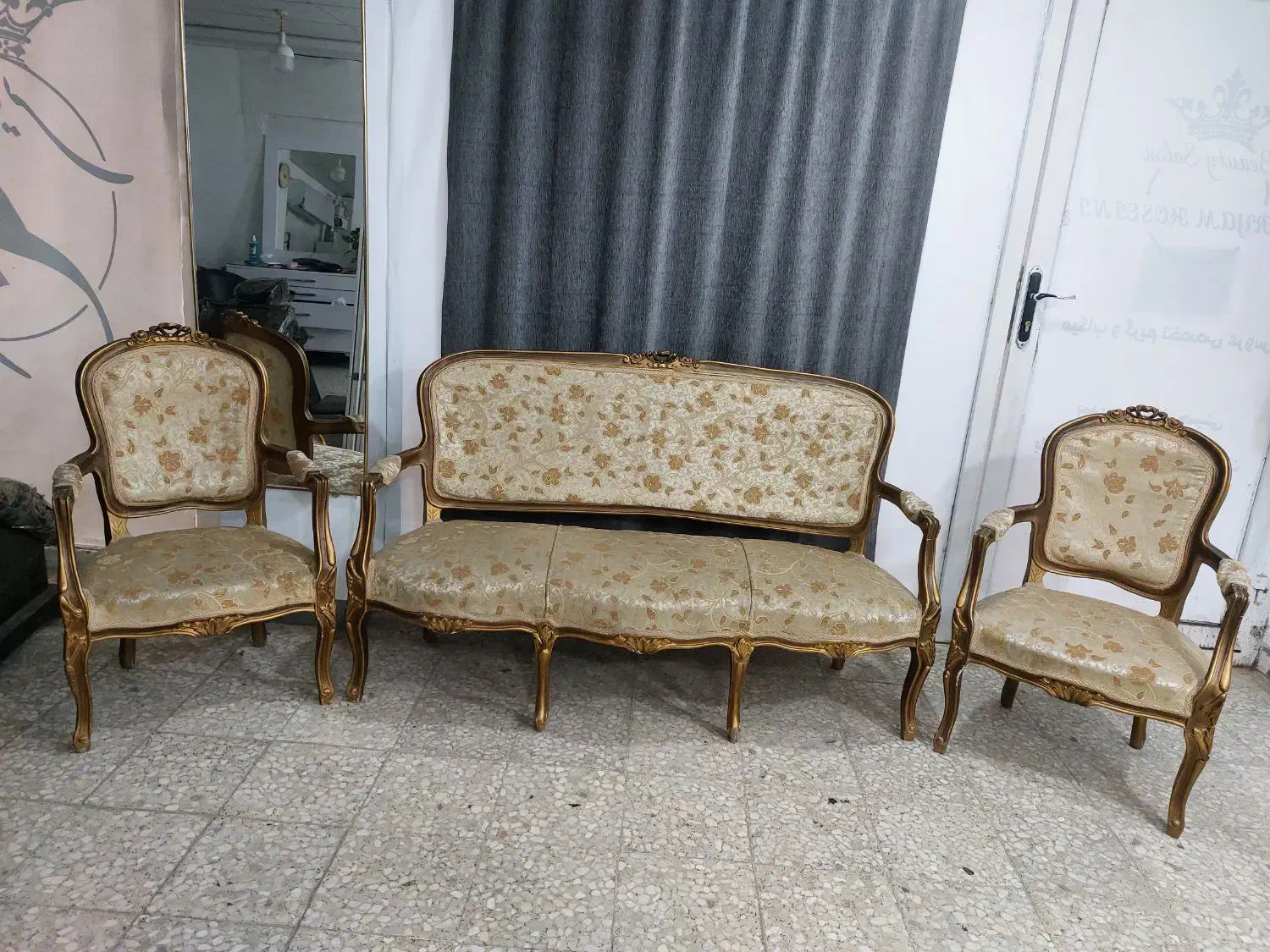 مبل|مبلمان خانگی و میز عسلی|تالش, هشتپر|دیوار