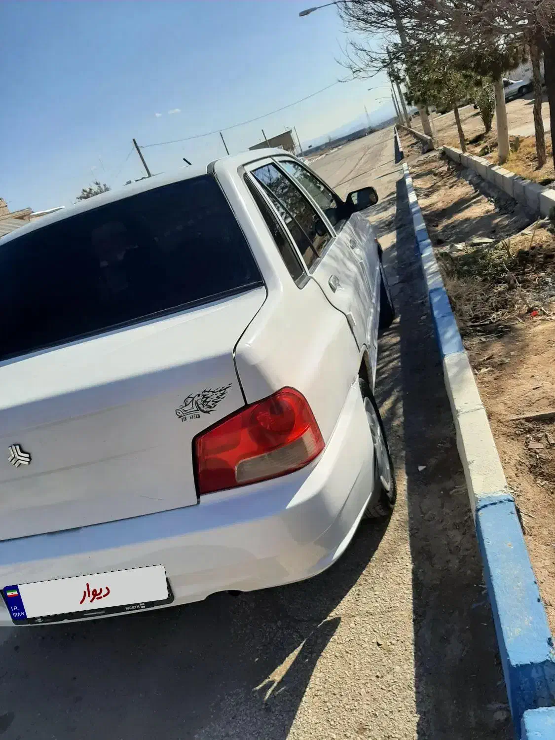 پراید 132 سفید|خودرو سواری و وانت|زرند, |دیوار