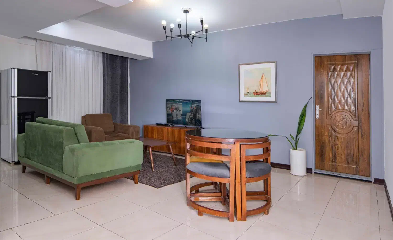 مبله جمهوری بسیار تمیز|اجارهٔ کوتاهمدت آپارتمان و سوئیت|تهران, شیخ هادی|دیوار