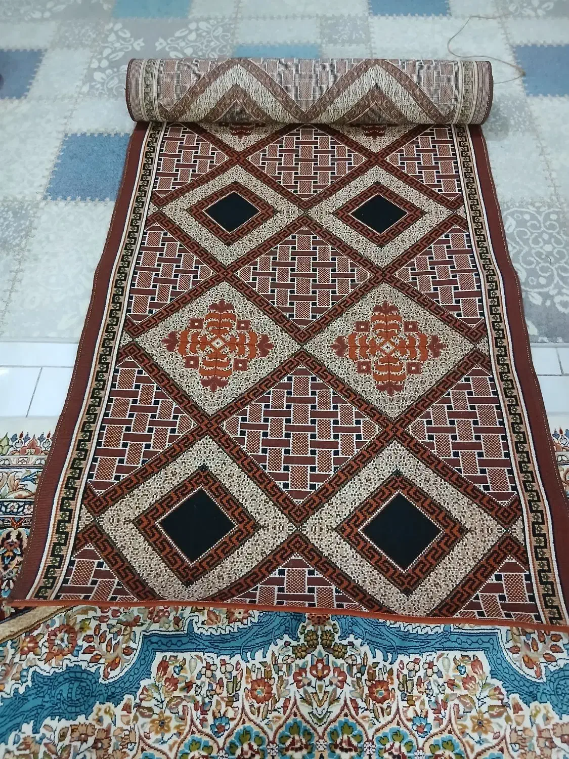 گلیم فرش در حد نو|گلیم، جاجیم، گبه|مشهد, ایثارگران|دیوار