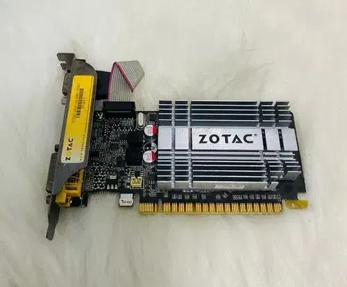 گرافیک 1 گیگ zotac و مادربرد asrock ddr3|قطعات و لوازم جانبی رایانه|مشهد, مهدی آباد|دیوار