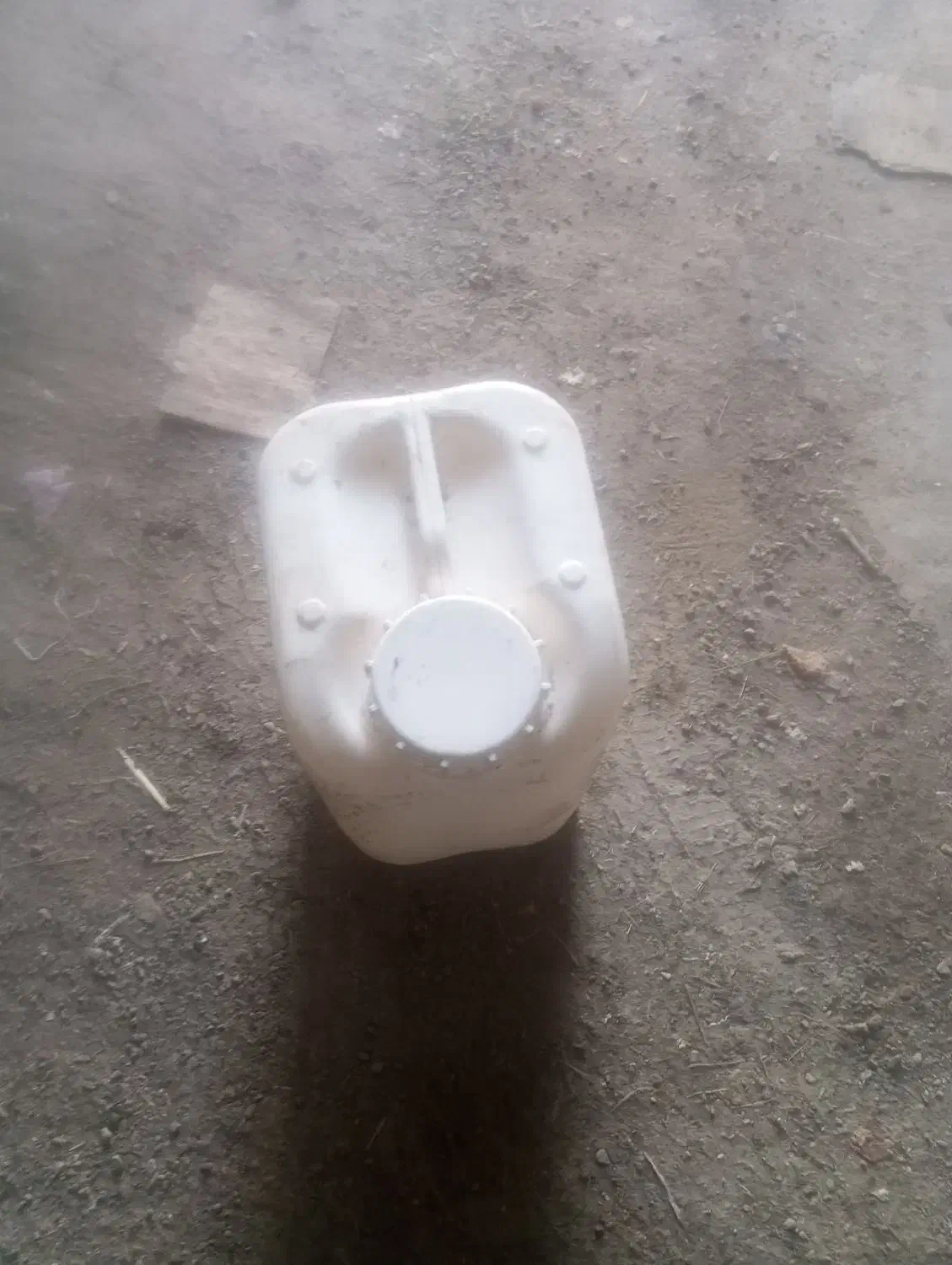 گالن 20لیتری درب بزرگ مقاوم|ظروف نگهدارنده، پلاستیکی، یک‌بارمصرف|دهگلان, |دیوار