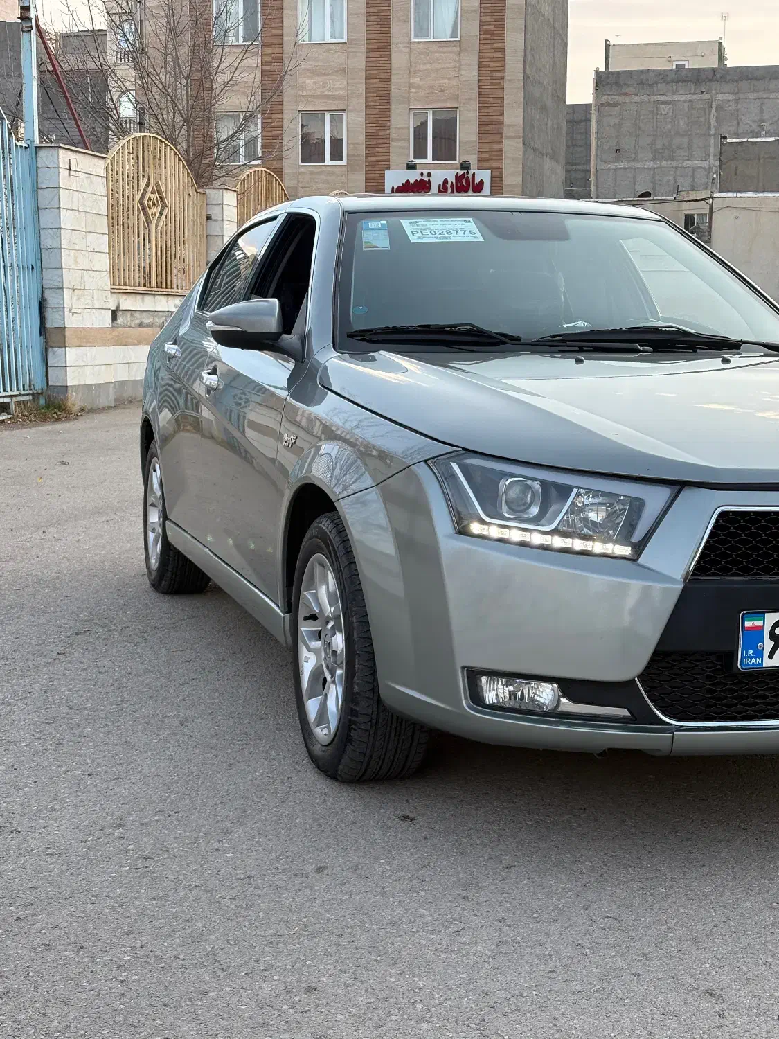 تیتانیوم402اوتومات|خودرو سواری و وانت|اردبیل, |دیوار