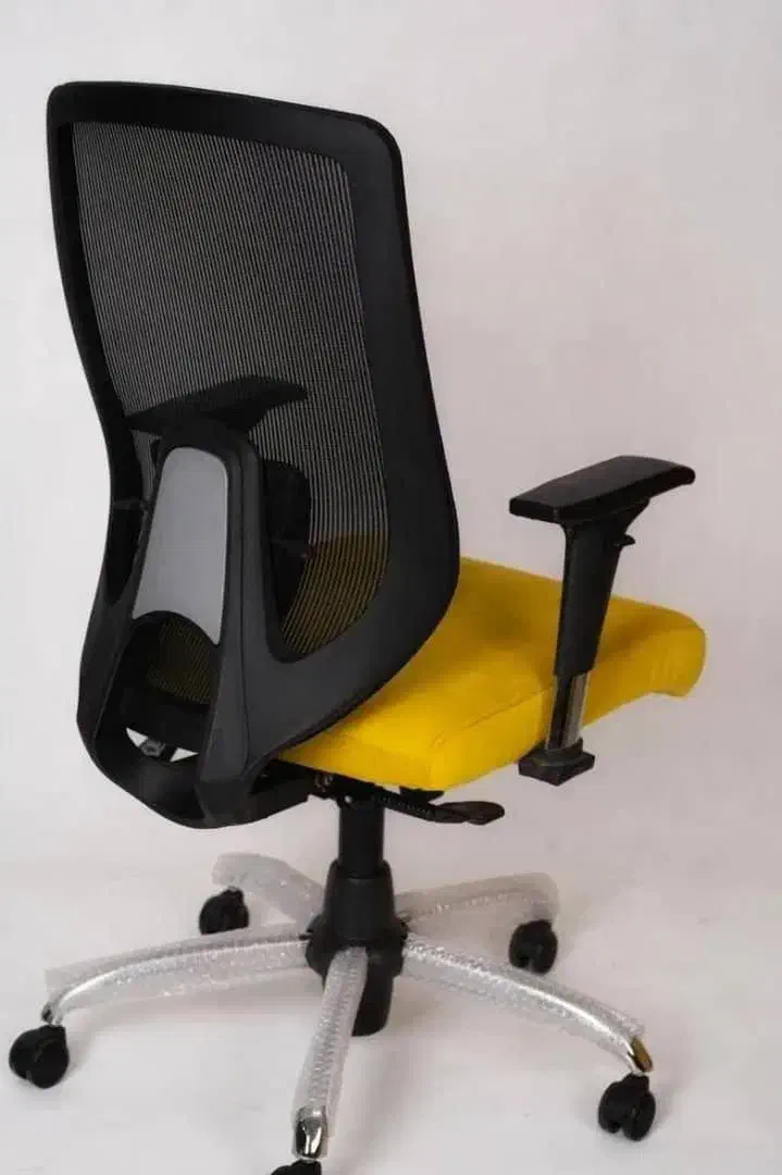 صندلی نارفرم طبی با رنگ بندی دلخواه|صندلی و نیمکت|اصفهان, فجر|دیوار