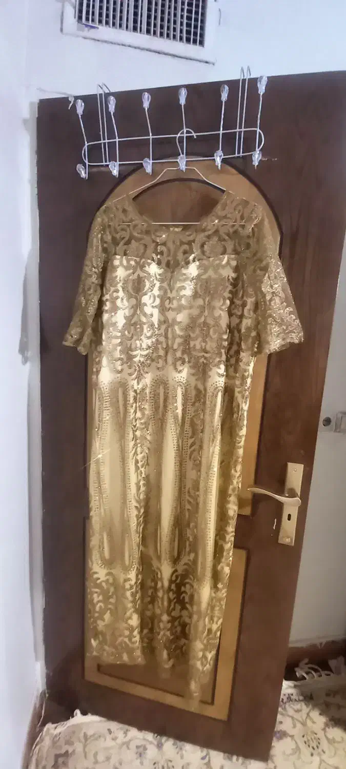 ماکسی مجلسی|لباس|شاهین‌شهر, فدک|دیوار