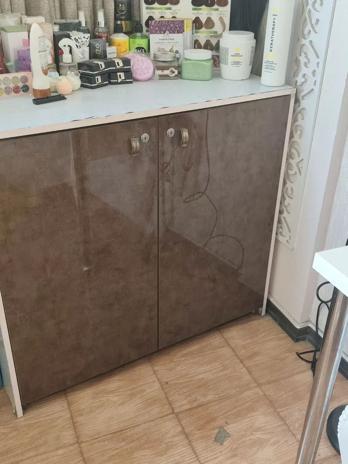 کمد قفسه ویترین|کتابخانه، شلف، قفسههای دیواری|کرج, گوهردشت|دیوار