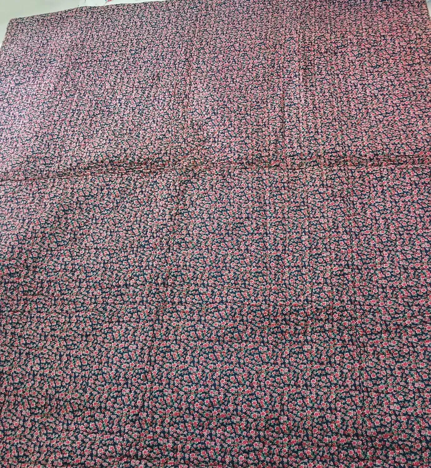 لحاف|رختخواب، بالش، پتو|شوشتر, |دیوار