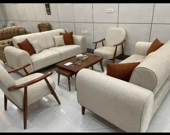 *مبل دسته چوبی مهتاب ۲۳*|مبلمان خانگی و میز عسلی|زاهدان, |دیوار