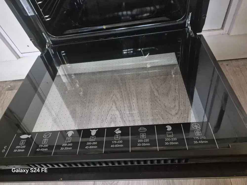 فر برقی در حد نو|اجاق گاز و لوازم برقی پختوپز|شیراز, معالیآباد|دیوار