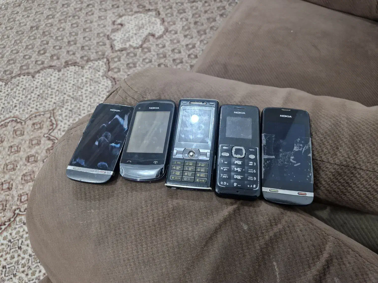 گوشی نوکیا اصل|موبایل|باغ ملک, |دیوار