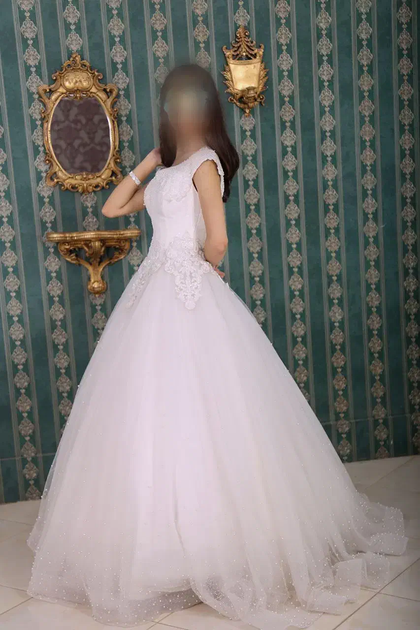 لباس عروس|لباس|گناباد, |دیوار