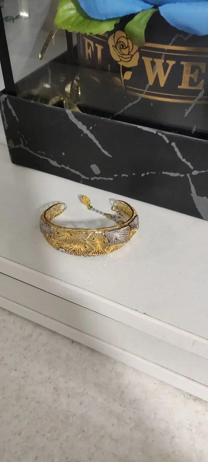 دستبند طلا شیک سایز ۱و۲میخوره|جواهرات|ساوه, |دیوار