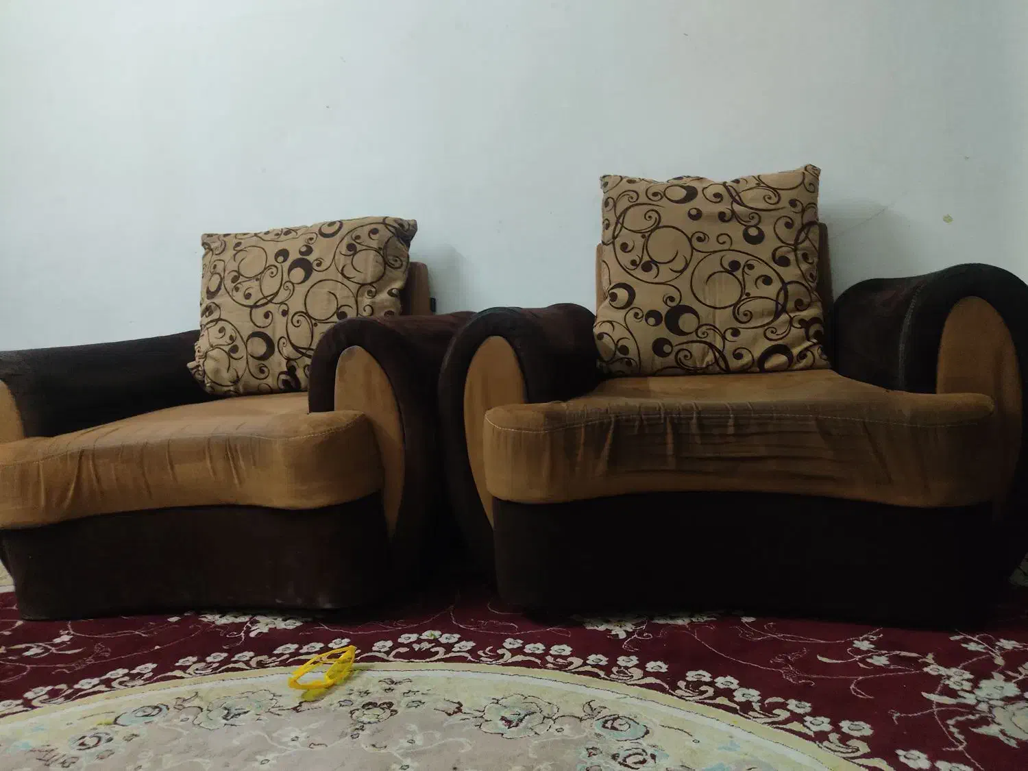 فروش مبل ۴ نفره گراش|مبلمان خانگی و میز عسلی|گراش, |دیوار