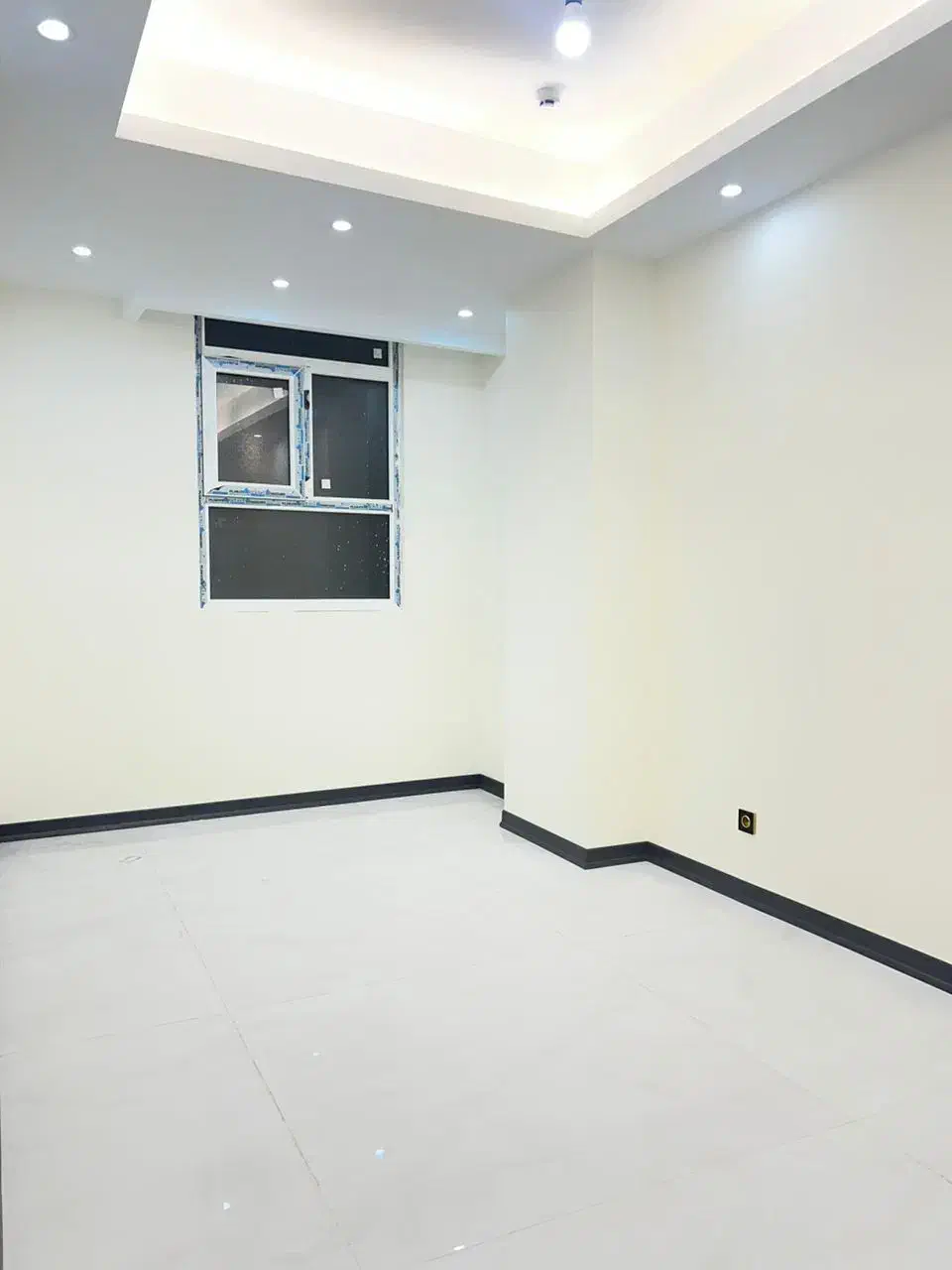 ۱۵۰ متر تک واحدی نوساز لارستان