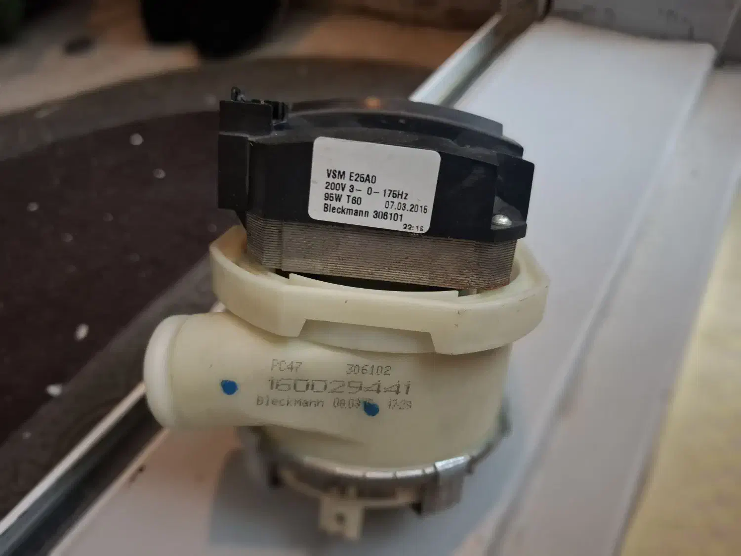 لوازم یدکی ماشین ظرفشویی ایندزیت|ماشین ظرفشویی|تهران, شهرک آسمان|دیوار