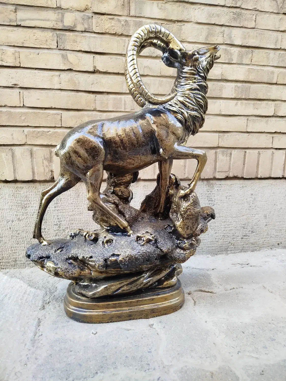 مجسمه|مجسمه، تندیس، ماکت|تهران, شهرک محلاتی|دیوار