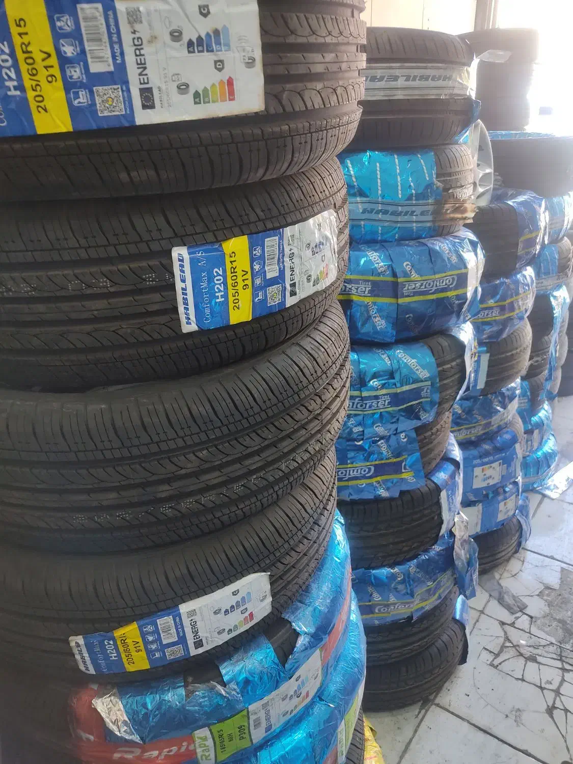 لاستیک اقساطی|قطعات یدکی و لوازم جانبی|شیراز, سعدیه جنوبی|دیوار