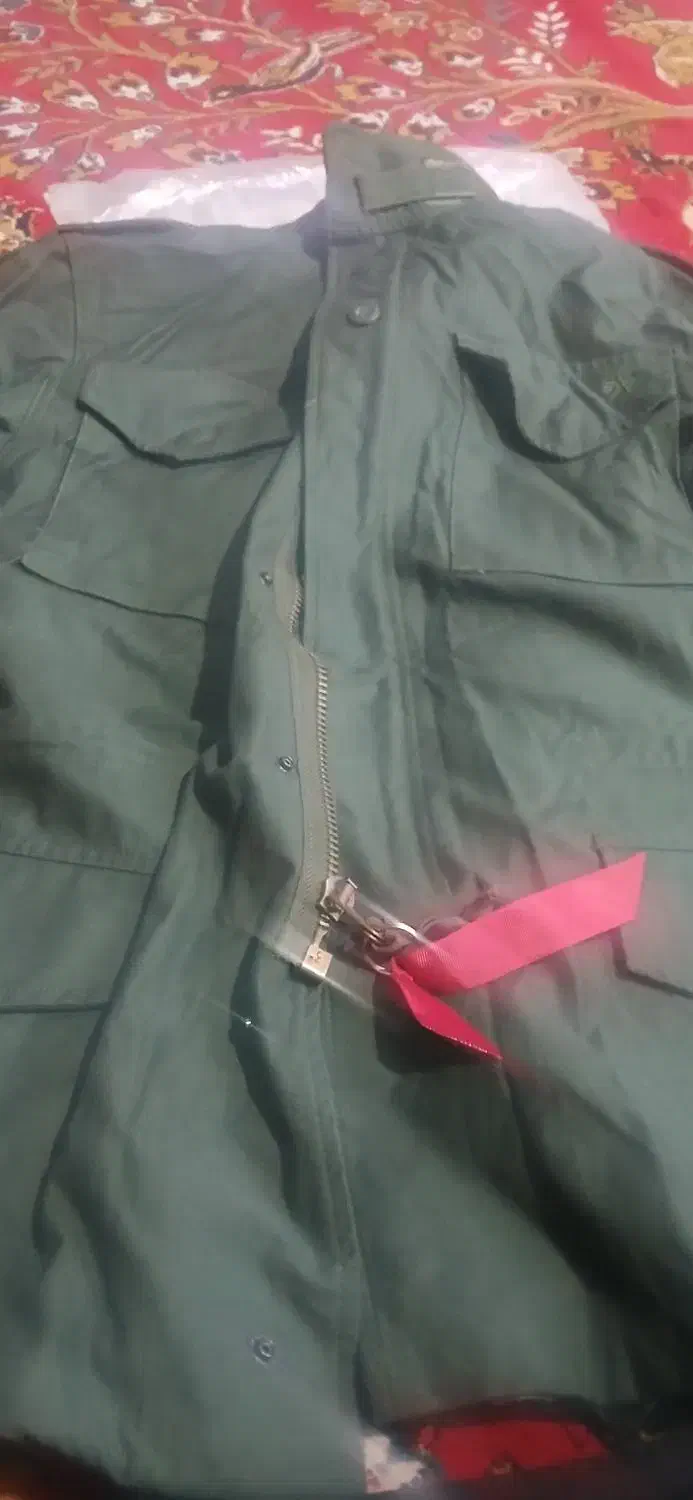 پنچ میلیون|لباس|شادیان, |دیوار