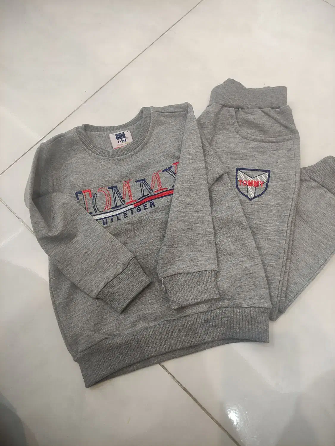 حراج فوری لباس نوزاد نو واستفاده نشده|کفش و لباس بچه|اصفهان, نقش جهان|دیوار