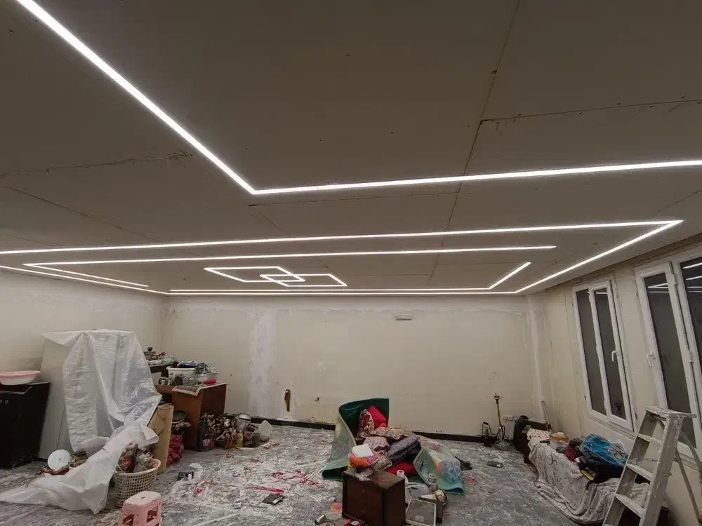 برقکار.رفع اتصالی.نصب هالوژن نصب ایفون|خدمات پیشه و مهارت|ری, علایین|دیوار