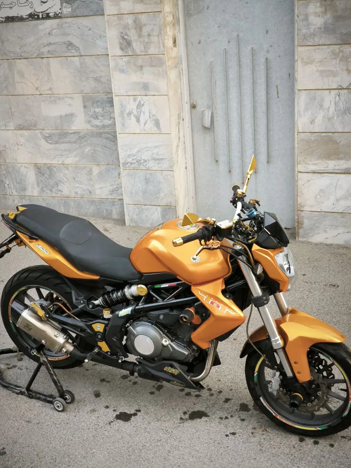 بنلی 300 طلایی ۱۳۹۶، کمکار و فول امکانات|موتورسیکلت|شهریار, شهریار|دیوار