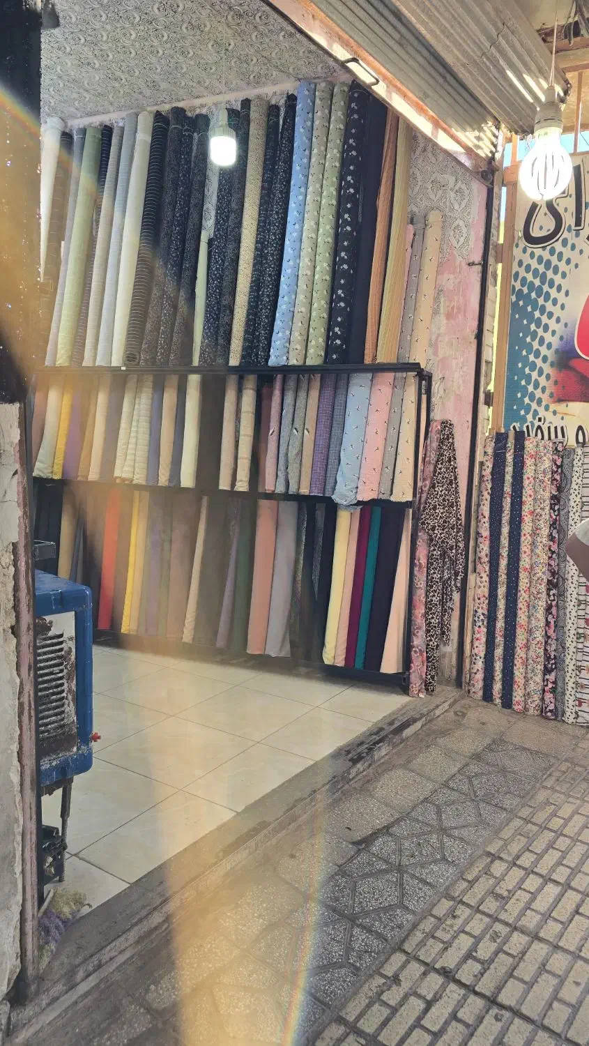 دو باب مغازه تجاری واقع در پاساژ ولیعصر|فروش مغازه و غرفه|کوهدشت, |دیوار