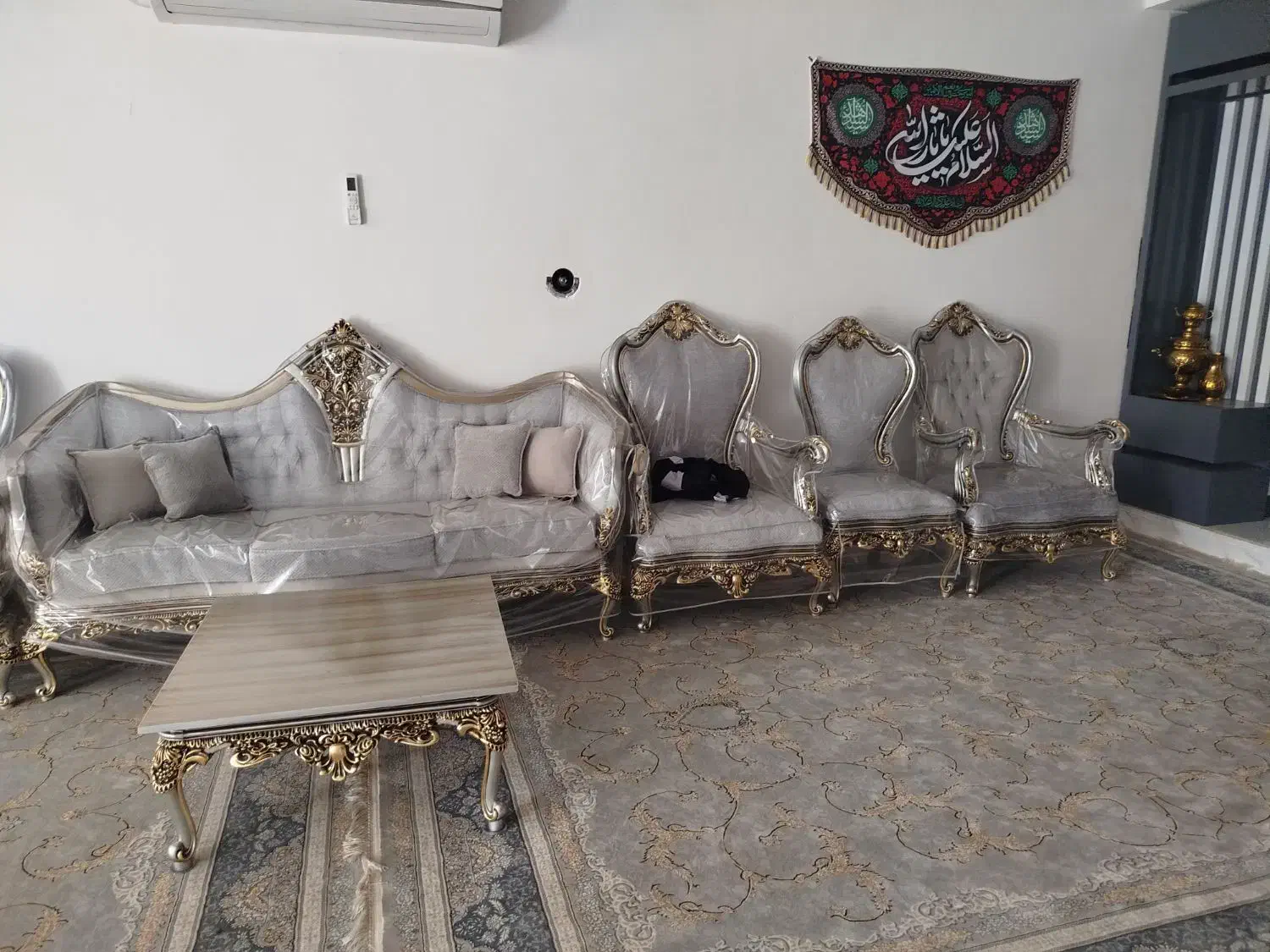 مبل سلطنتی و زیر تلویزیونی|مبلمان خانگی و میز عسلی|کوهدشت, |دیوار