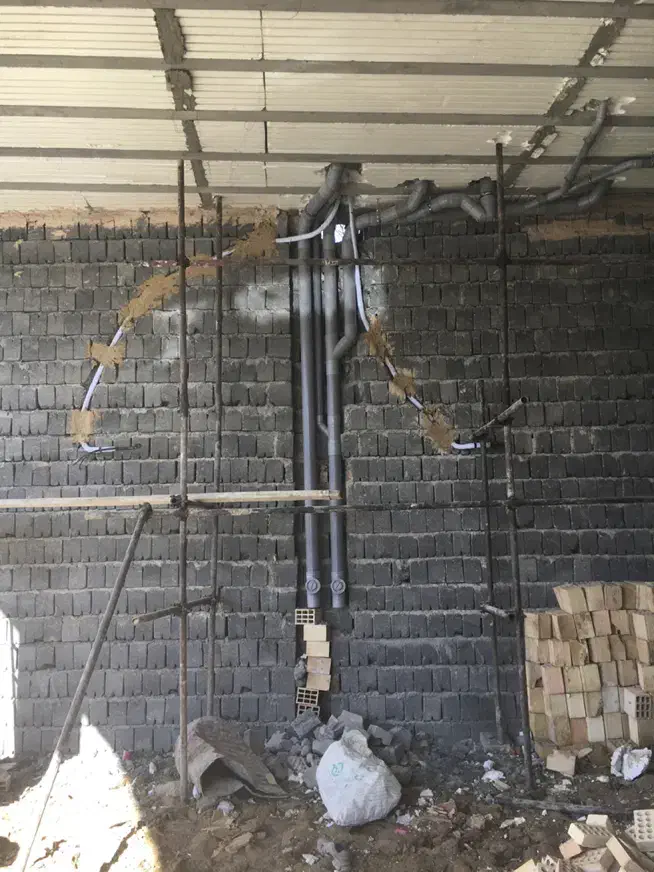 لوله کشی تو کار کولر گازی|خدمات پیشه و مهارت|گلپایگان, |دیوار