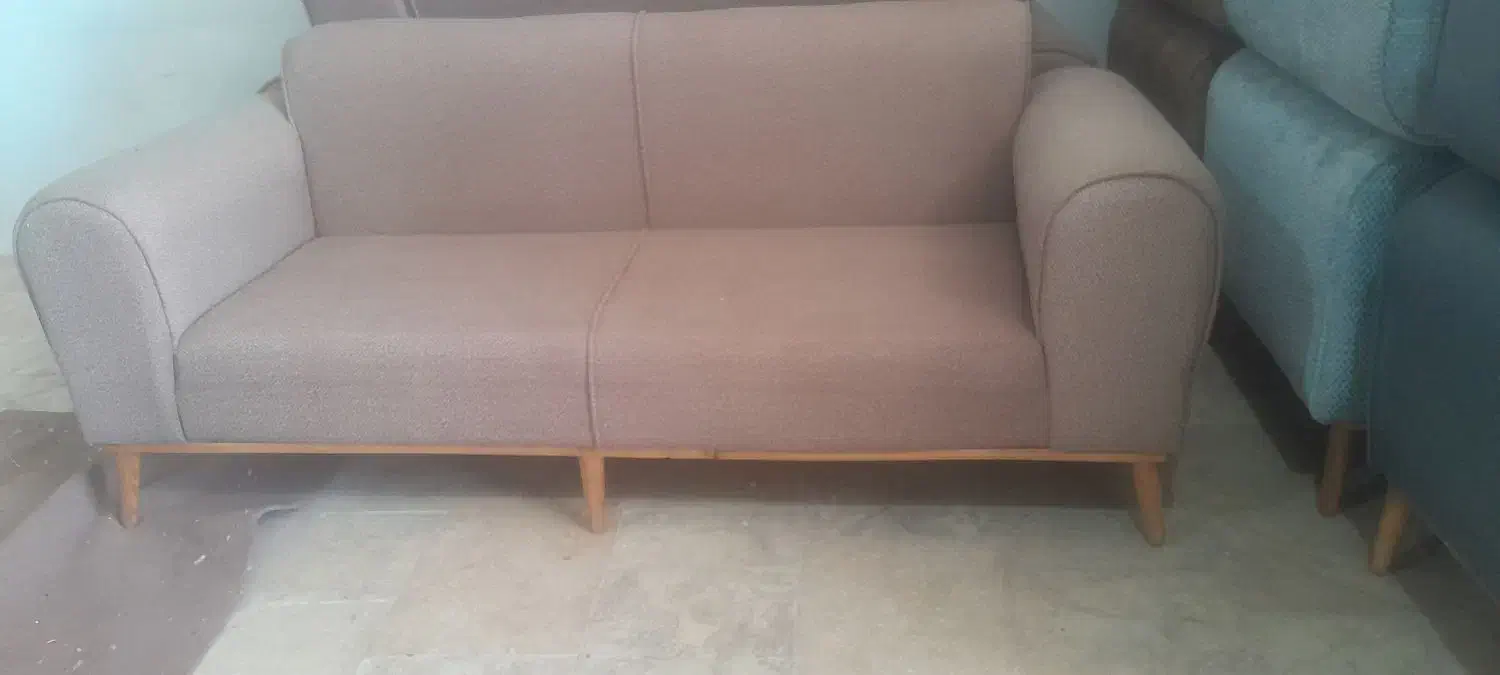 مبل راحتی|مبلمان خانگی و میز عسلی|مشهد, خواجه ربیع|دیوار