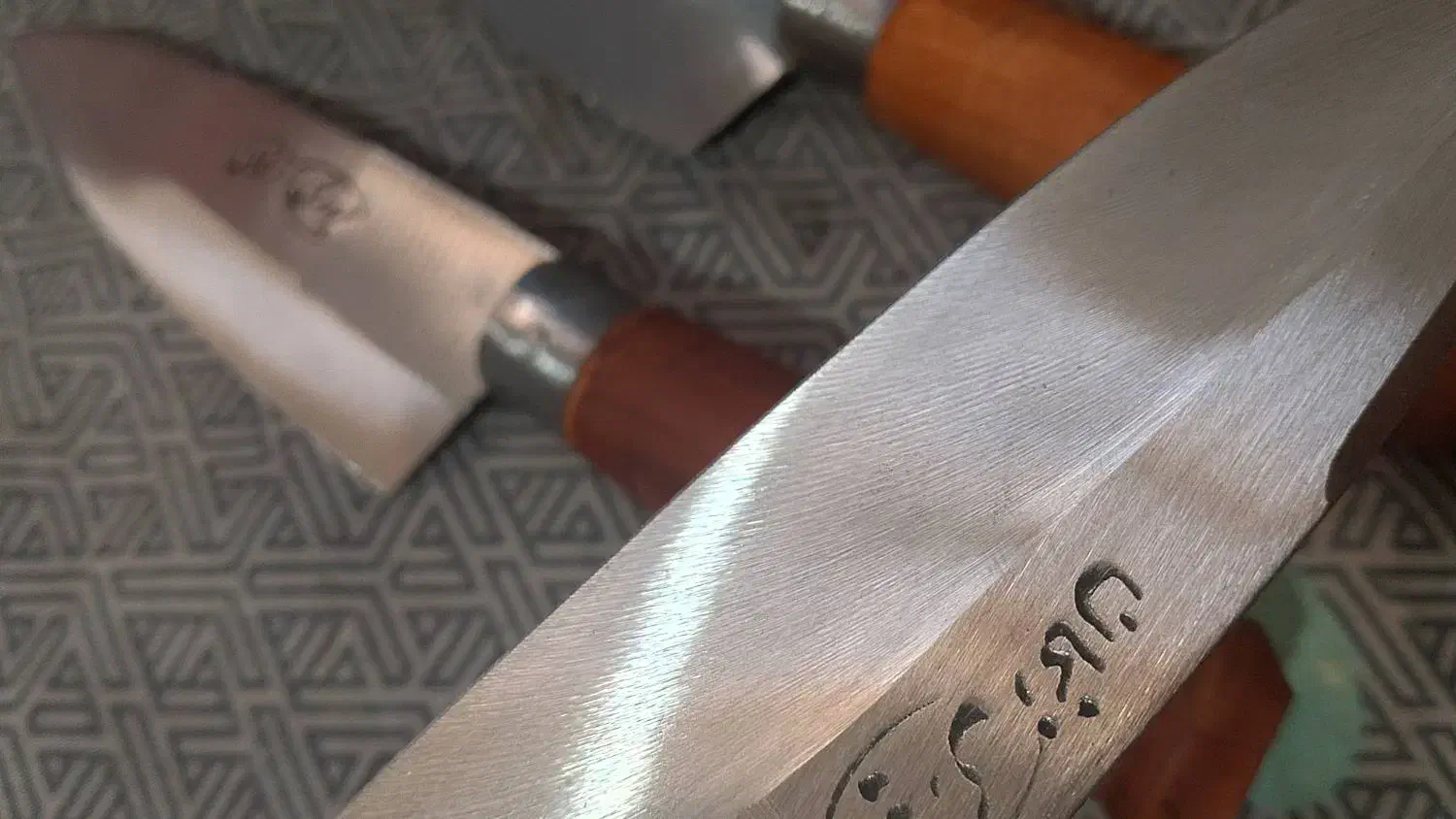 چاقو|کلکسیون اشیاء عتیقه|چهارباغ, |دیوار