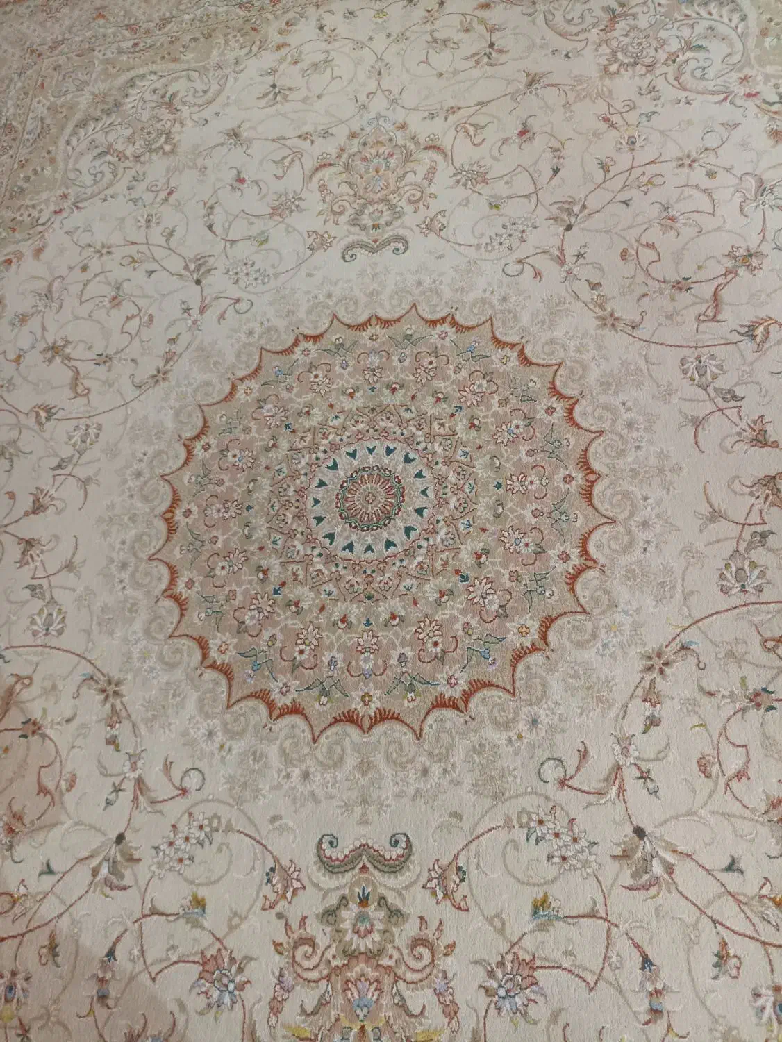 4تخته 9متری ابریشم دار|فرش|میاندوآب, |دیوار