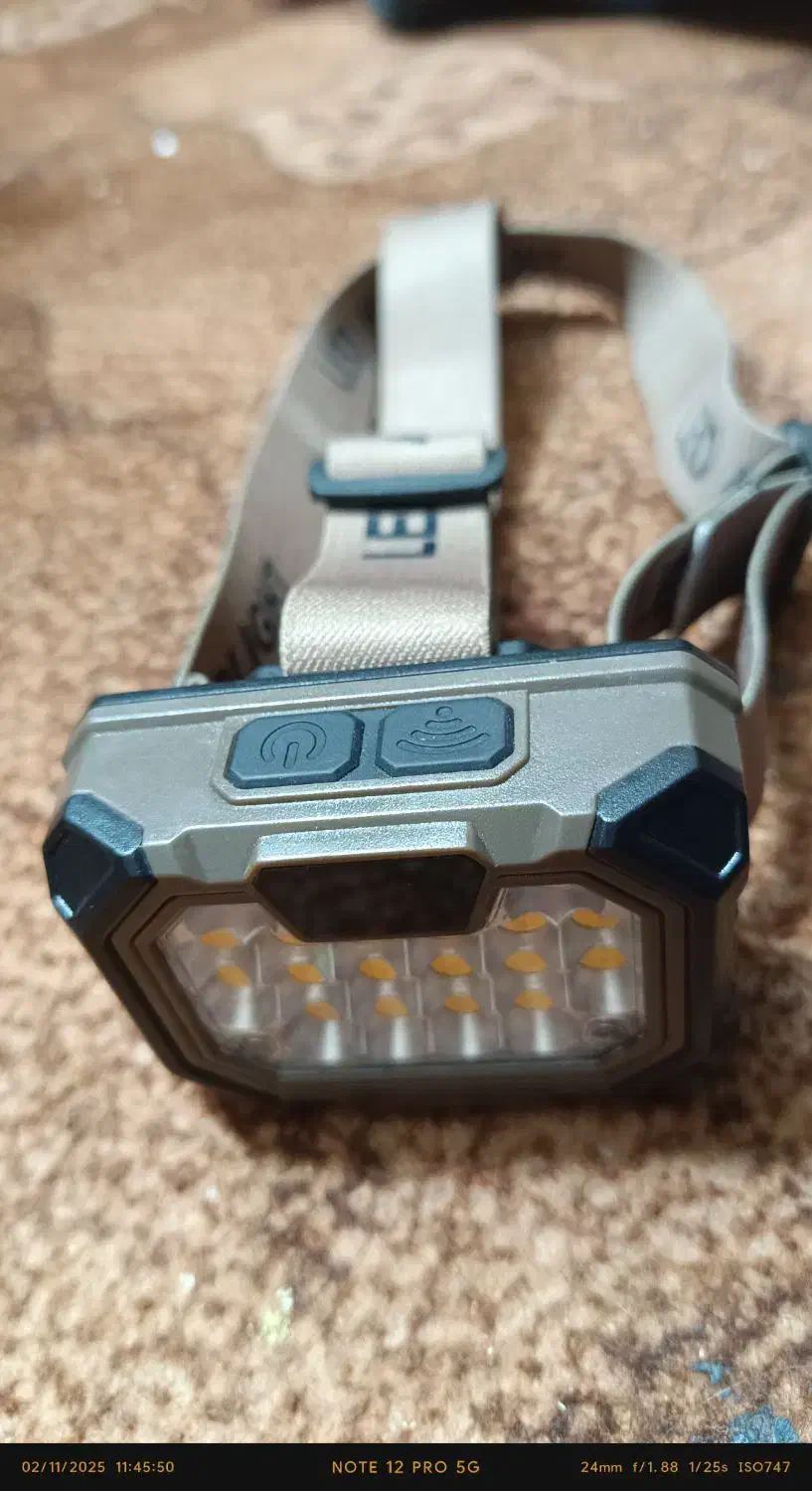 چراغ قوه سه رنگ داری حسگر|لامپ و چراغ|کرخه, |دیوار