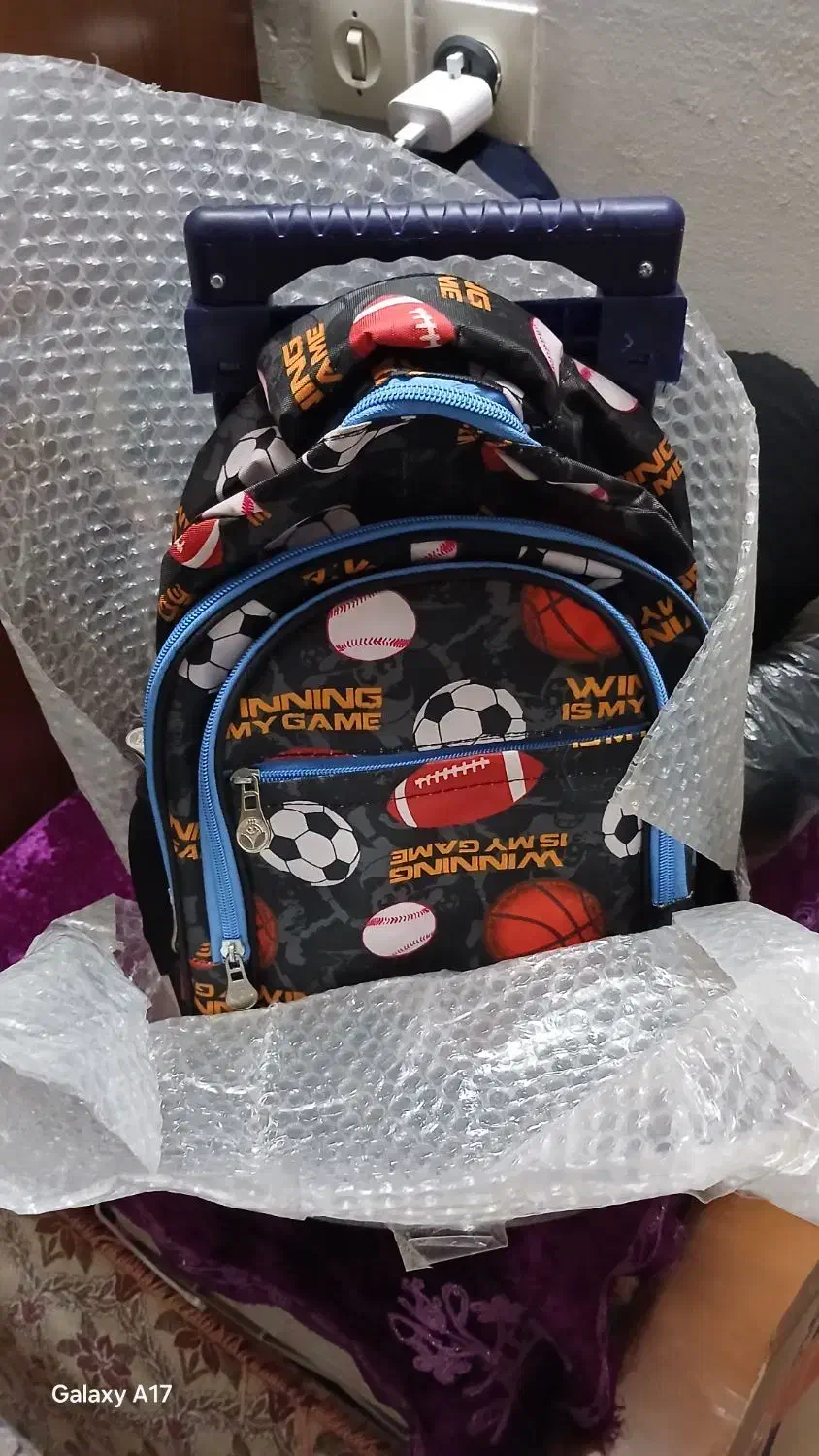 کیف نو و چرخ دار|کیف، کفش، کمربند|اصفهان, بهارستان|دیوار