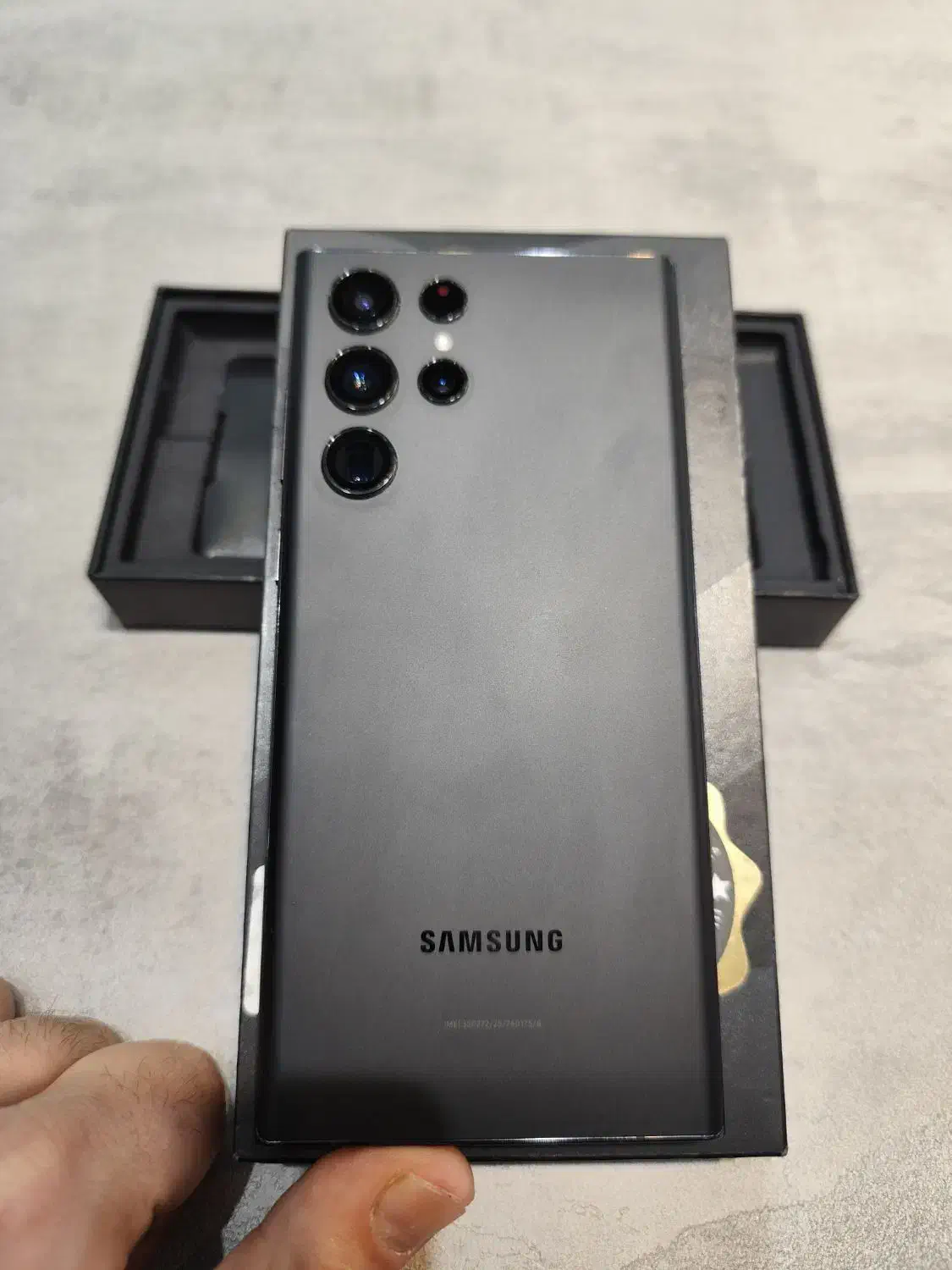 S22ULTRA|موبایل|اندیشه, اندیشه فاز ۱|دیوار