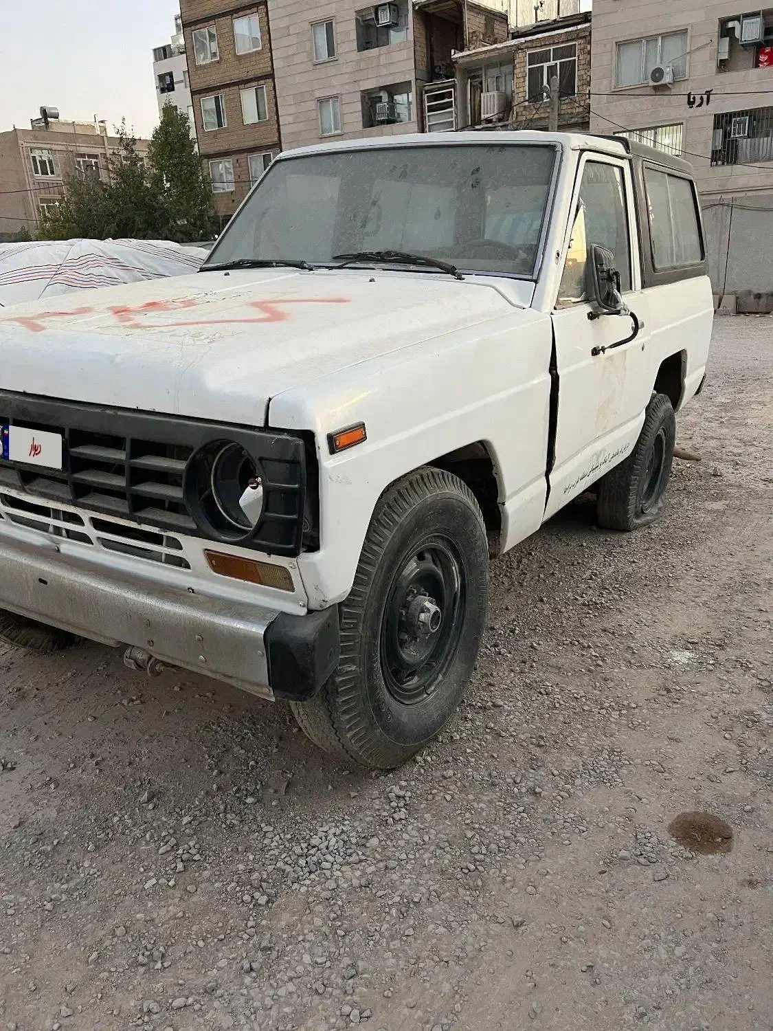 پاترول ۶۹ سفید|خودرو سواری و وانت|کرمانشاه, |دیوار