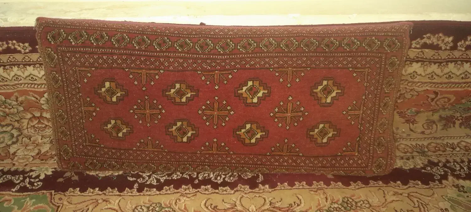 پشتی دست بافت..|پشتی|تربت جام, مسکن مهر|دیوار