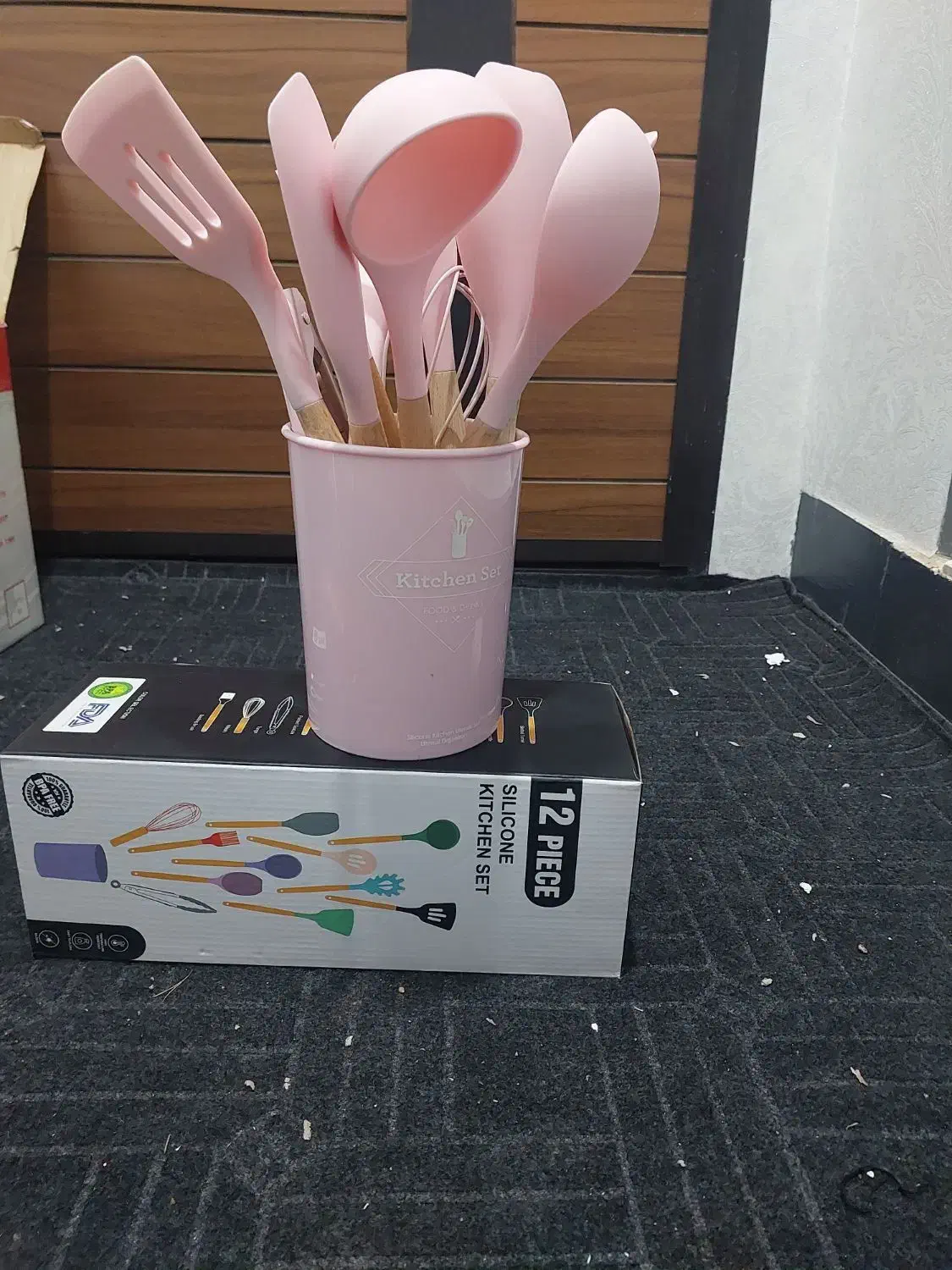 کف گیر ۱۲پارچ صورتی|ظروف سرو و پذیرایی|کازرون, |دیوار