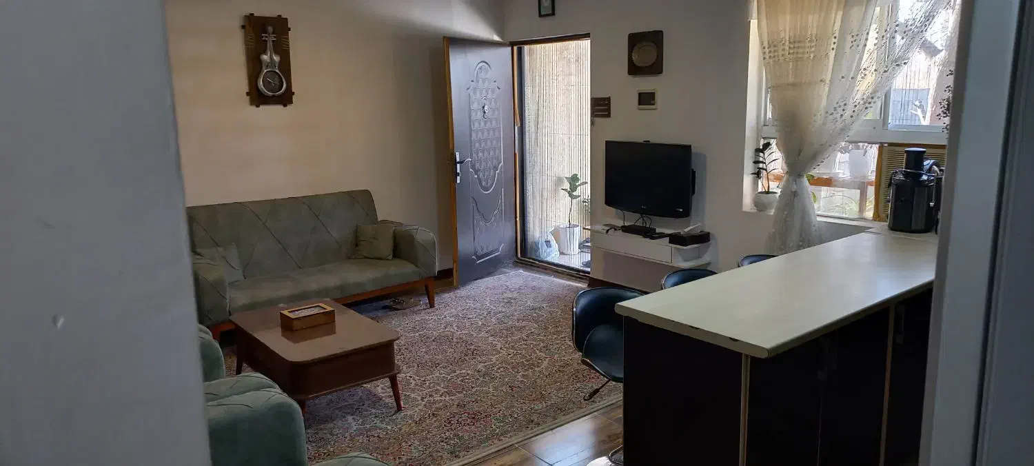 رهن ویلای ۱۰۰ متری نزدیک دریا و منطقه آزاد انزلی|اجارهٔ خانه و ویلا|بندر انزلی, لیچارگی حسن رود|دیوار