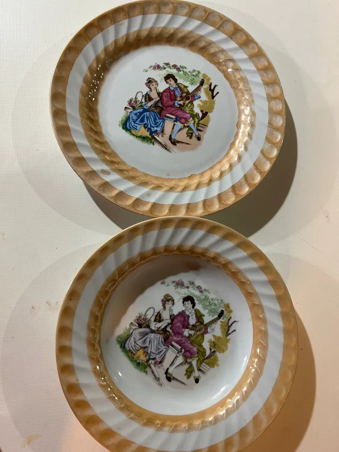 پلو خوری و خورشت خوری لیلی و مجنون قدیمی|کلکسیون اشیاء عتیقه|رشت, نیکمرام|دیوار