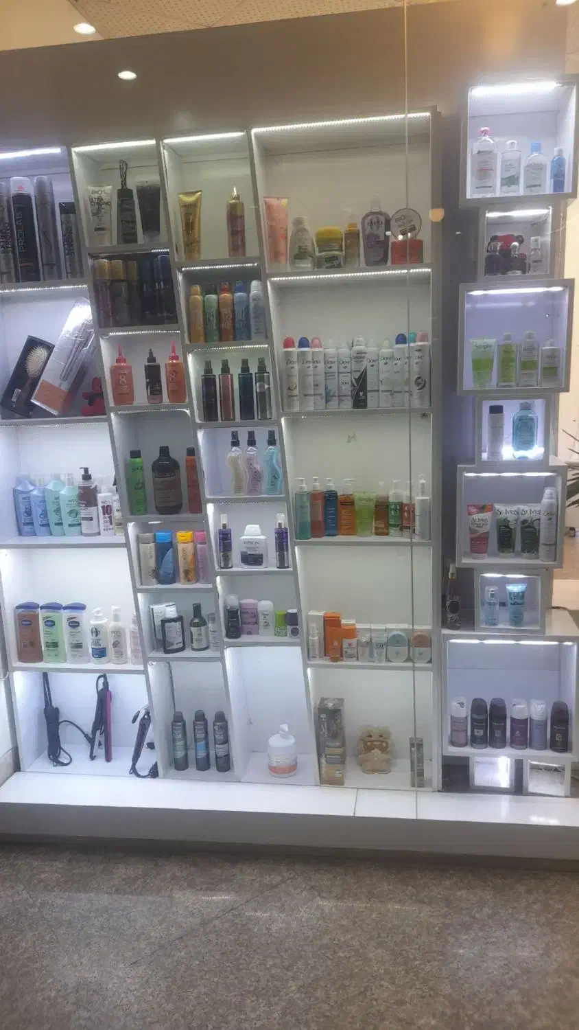 کمد ویترین صندلی|بوفه، ویترین، کنسول|همدان, |دیوار