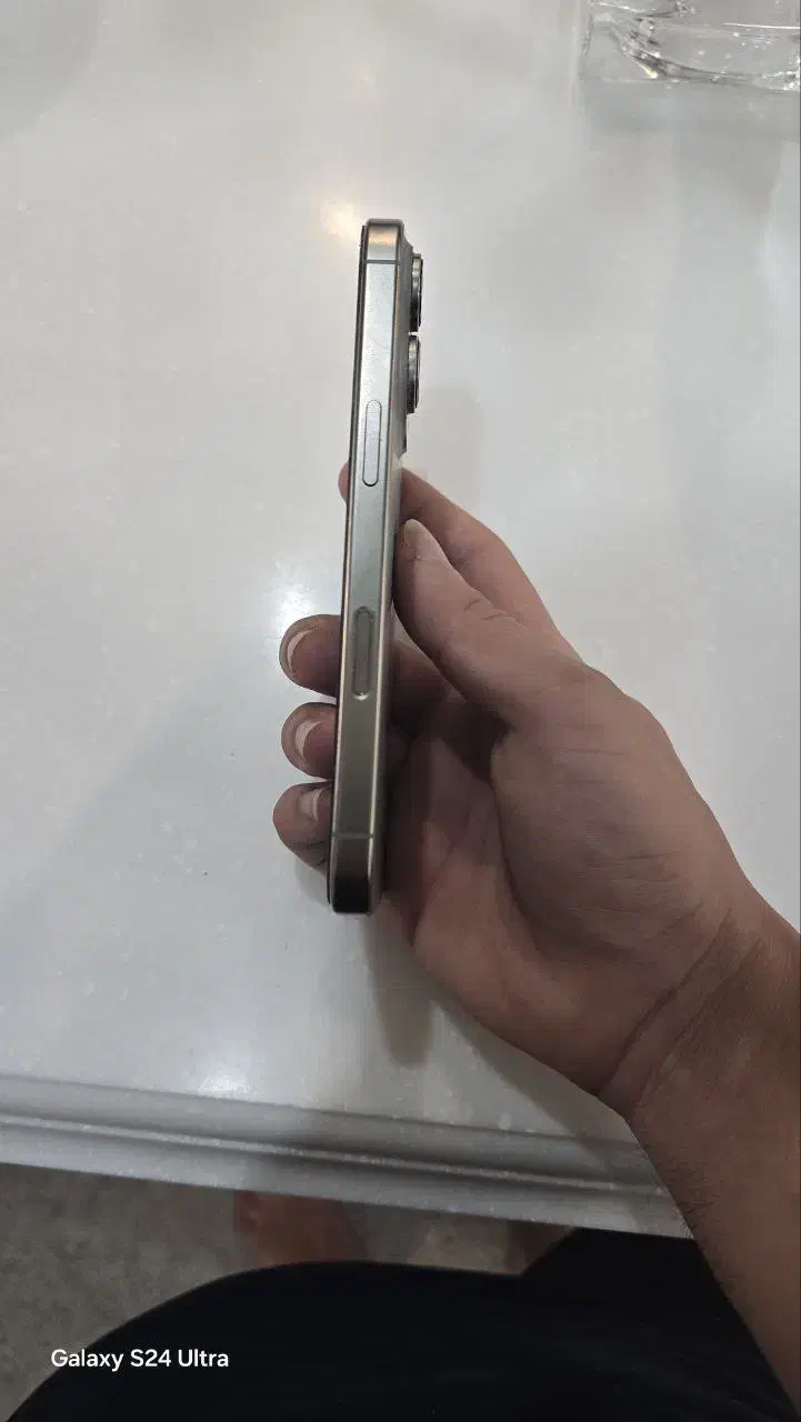 Iphone 16 pro|موبایل|بندرعباس, |دیوار
