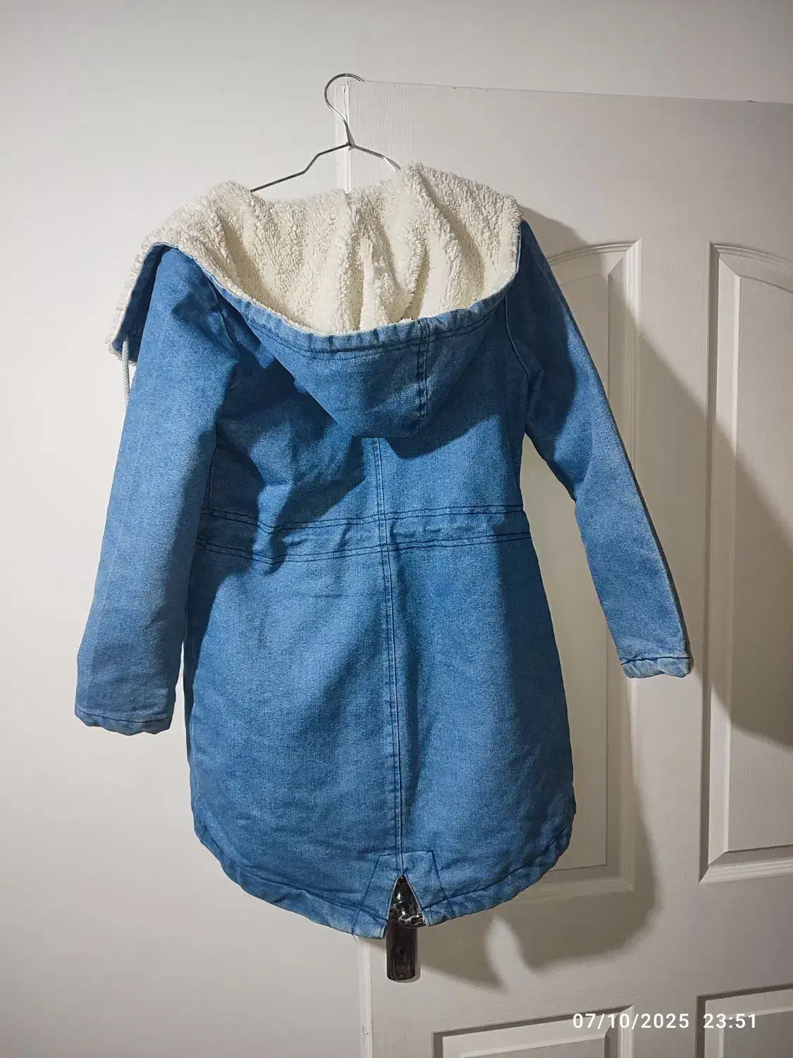 پالتو و مانتو در حد نو|لباس|تویسرکان, |دیوار