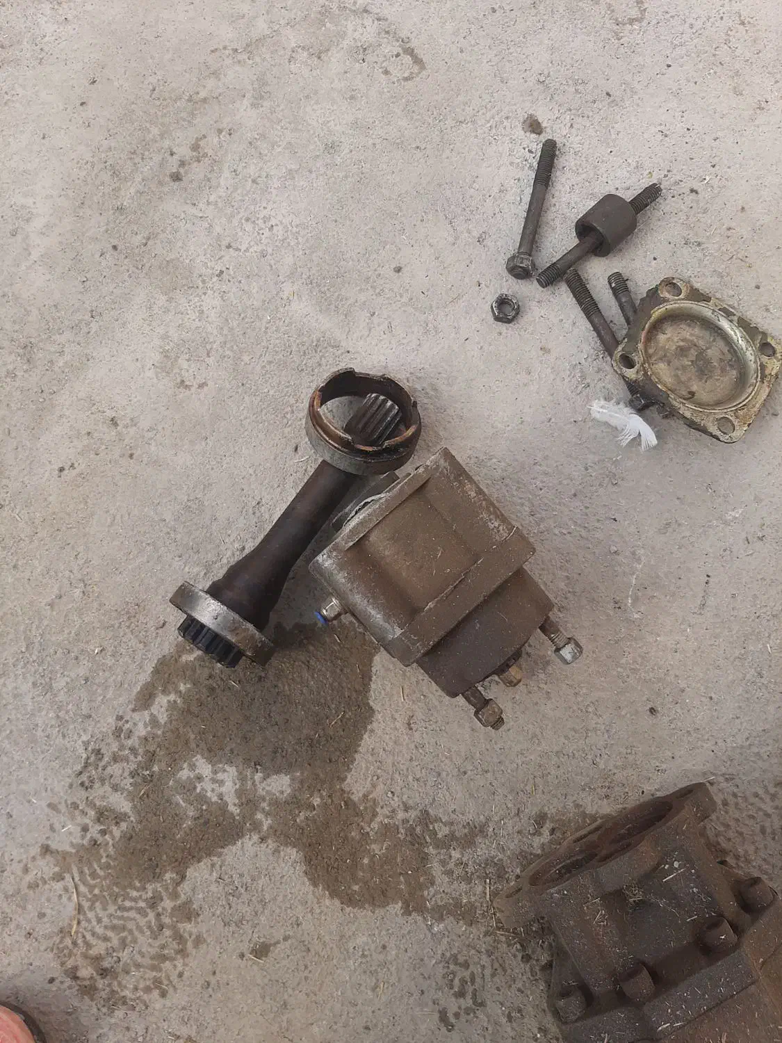 پمپ بغل گیربکس در حد نو|قطعات یدکی و لوازم جانبی|شراء, |دیوار