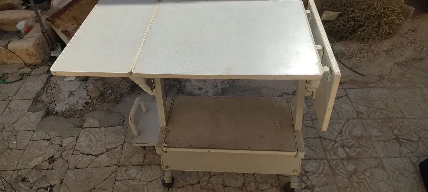 میز کامپوتر|میز تحریر و کامپیوتر|سمیرم, |دیوار