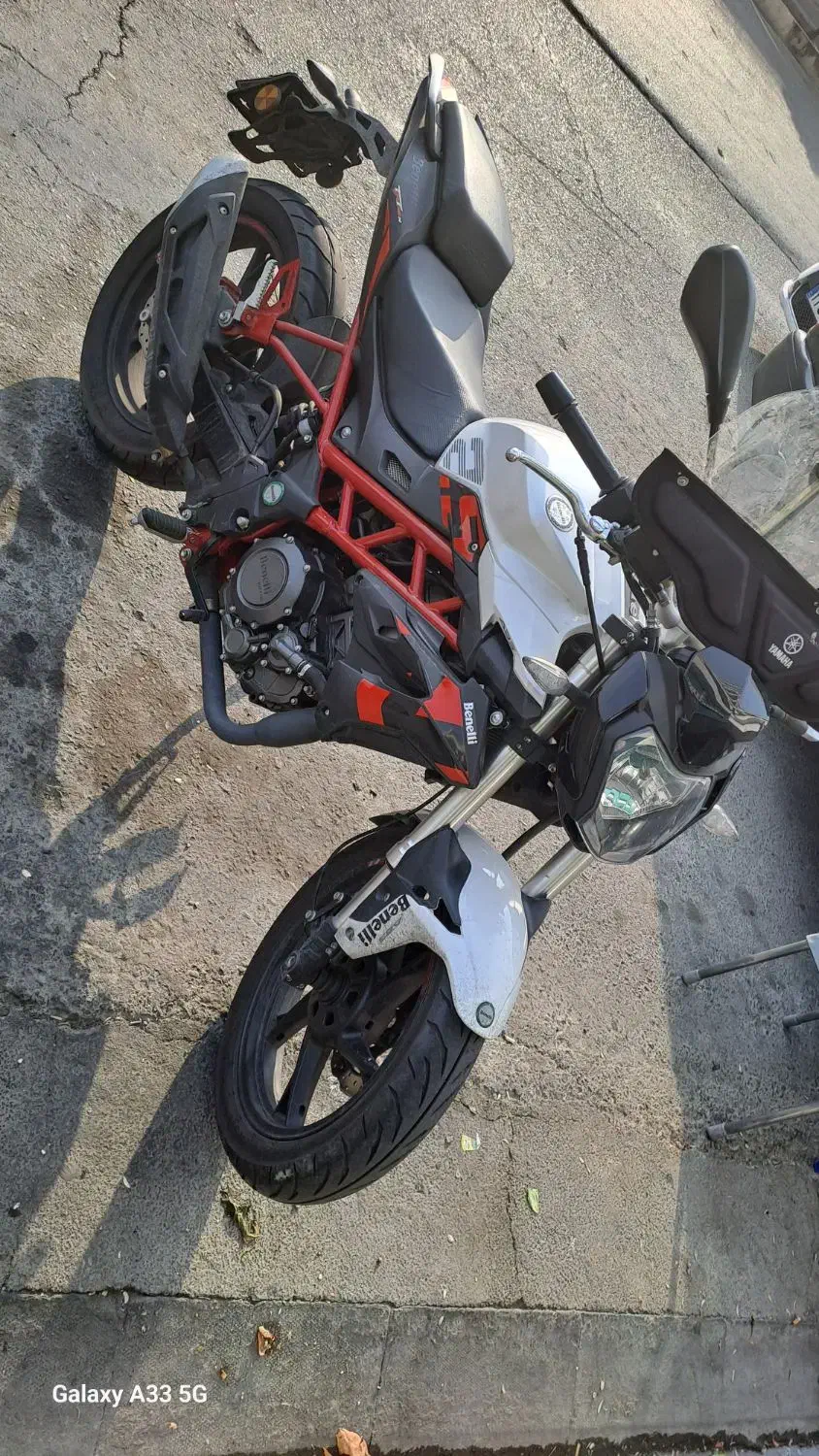 بنللی ۲۵۰ تک سیلندر|موتورسیکلت|تهران, باشگاه نفت|دیوار