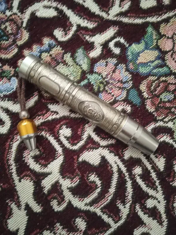 چراغ یووی|لامپ و چراغ|آذرشهر, |دیوار