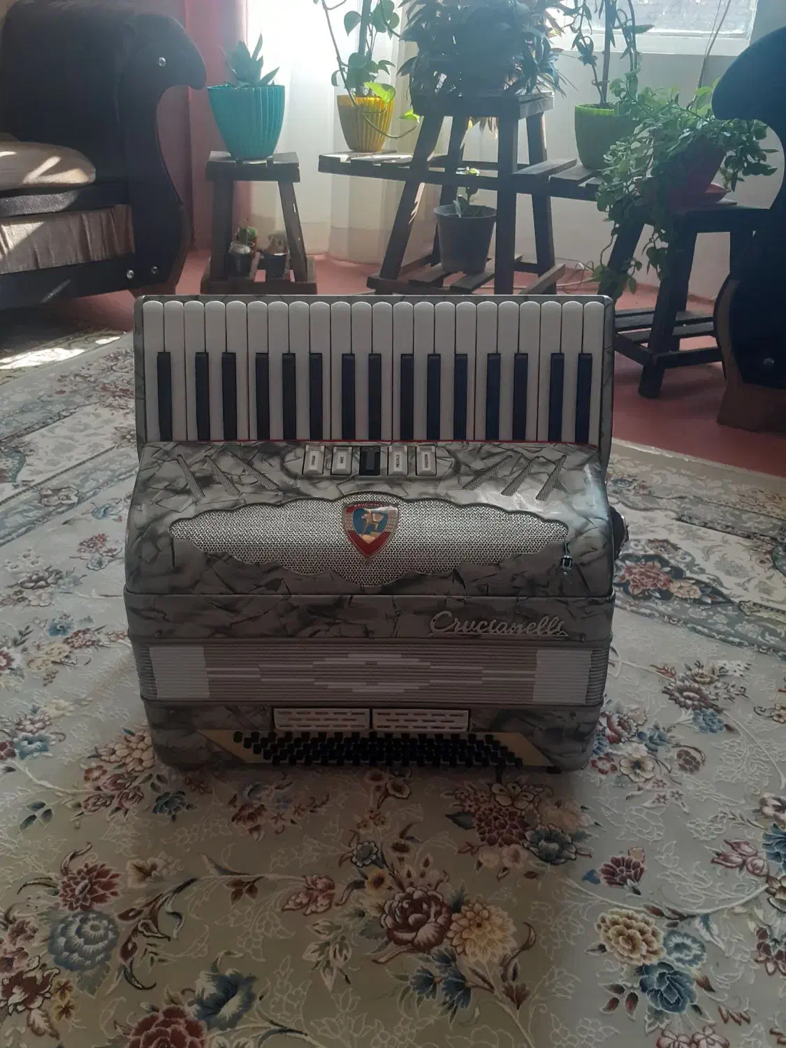 اکاردیون کورسنلی ایتالیا80باس 3 پلانکا در حد|پیانو، کیبورد، آکاردئون|تهران, فلسطین (میدان انقلاب)|دیوار