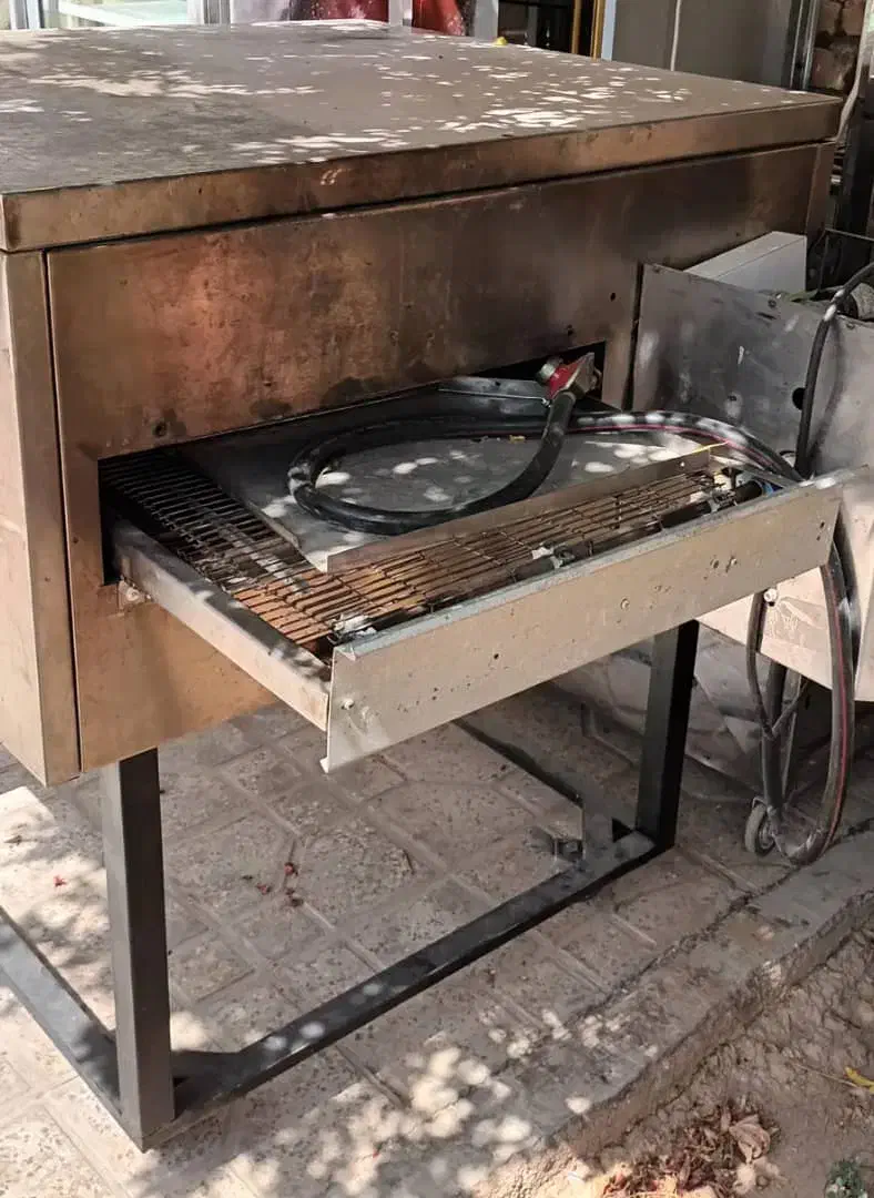 فر ریلی پیتزا دهنه ۵۰|کافی‌شاپ و رستوران|شاهین‌شهر, شهرک ردانی پور|دیوار