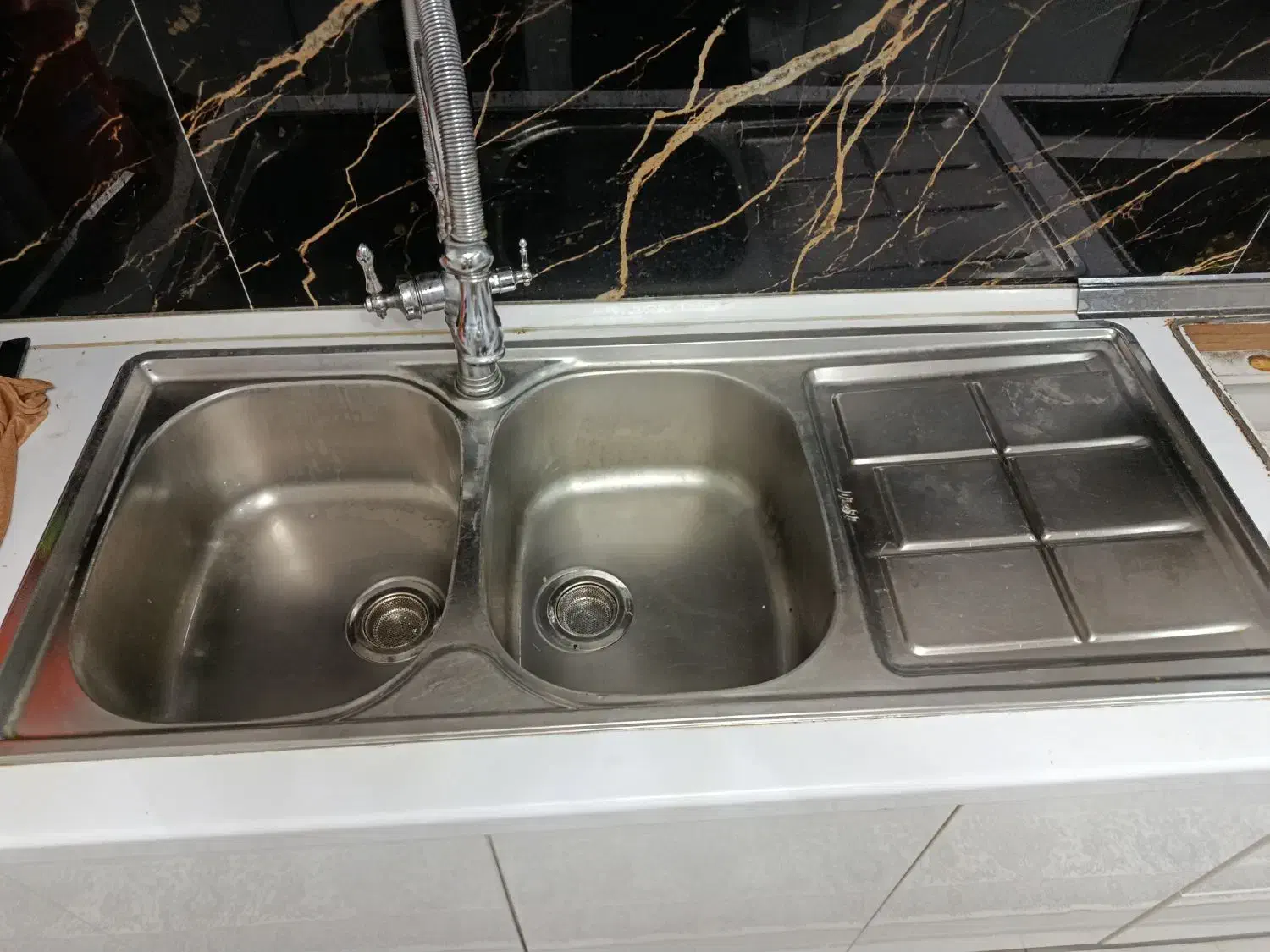 سینک در حد|آب‌چکان و نظم‌دهنده ظروف|بهارستان, |دیوار